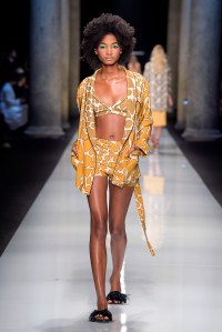 Maurizio Pecoraro RTW Spring 2017