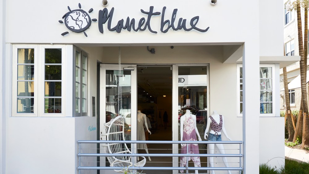 Planet Blue Enters Florida With First Stores