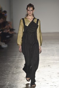 Uma Wang RTW Spring 2017