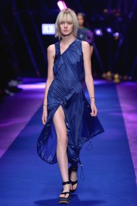 Versace RTW Spring 2017