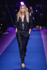 Versace RTW Spring 2017