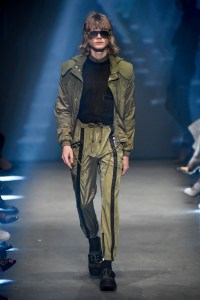 Versus RTW Spring 2017