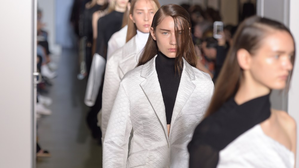 Yang Li RTW Spring 2017