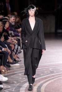 Yohji Yamamoto RTW Spring 2017