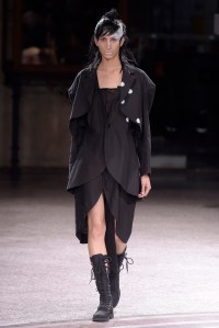 Yohji Yamamoto RTW Spring 2017