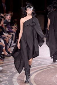 Yohji Yamamoto RTW Spring 2017