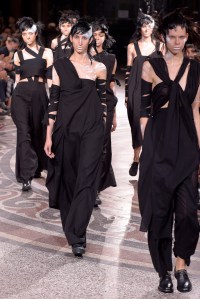 Yohji Yamamoto RTW Spring 2017
