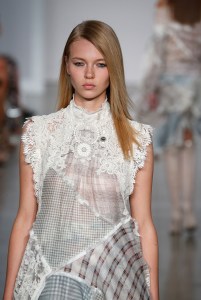 Details at Zimmermann RTW Spring 2017