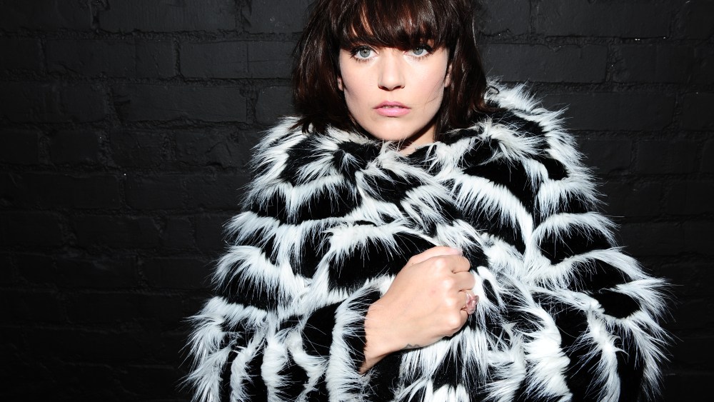 'Mozart in the Jungle' Star Hannah Dunne Joins Molly Ringwald Onstage