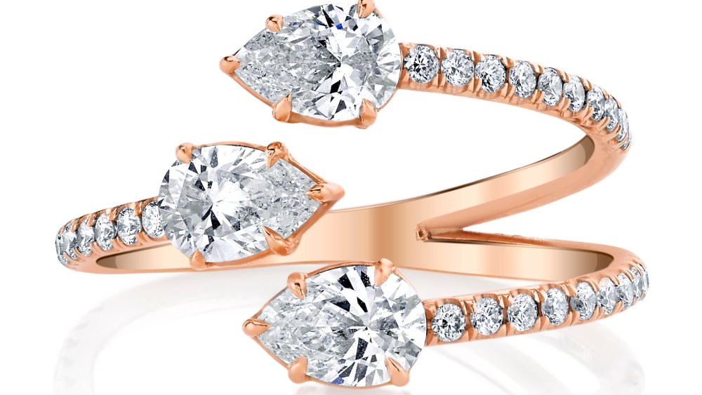 18 Unusual Engagement Rings for the Fall 2017 Bridal Season