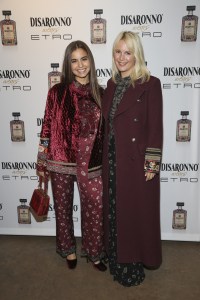 Violetta Komyshan, Sophia Elgort