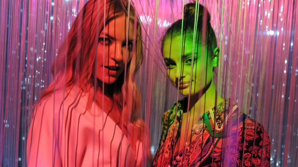 Martha Hunt and Taylor Marie Hill