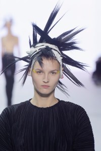 Haider Ackerman RTW Spring 2017