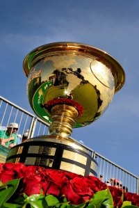 The Presidents Cup trophy.