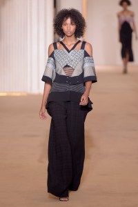 Roland Mouret RTW Spring 2017