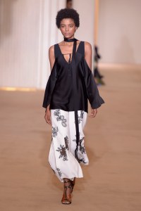 Roland Mouret RTW Spring 2017