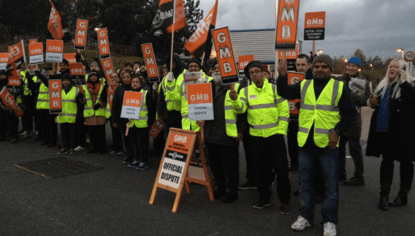 Topshop Distribution Workers Hold Cyber Monday Strike