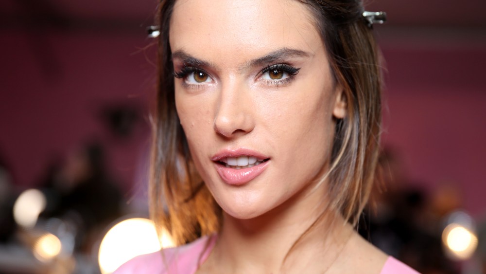 Hair, Makeup and Backstage Beauty at the Victoria's Secret Fashion Show 2016 alessandra ambrosio