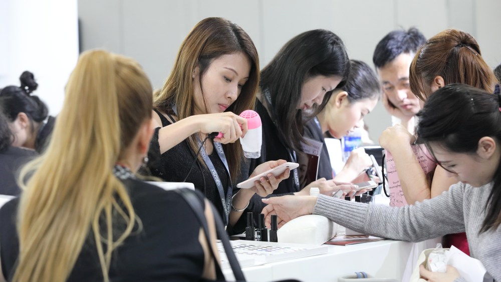 Cosmoprof Asia Sets Exhibitor Record, Despite Economic Jitters