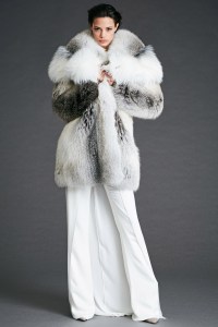 Dennis Basso Pre-Fall 2017