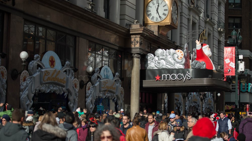 Holiday shoppers in New York.