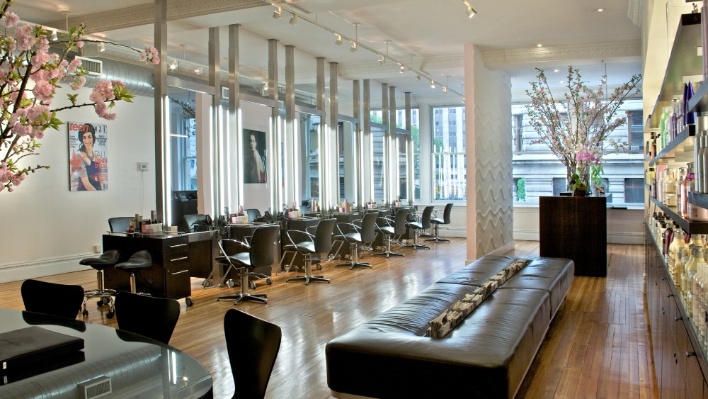 Hollywood Hairstylist Ted Gibson Closes Salon