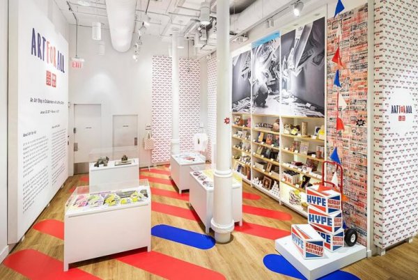 Apparel Stories From Around the Web