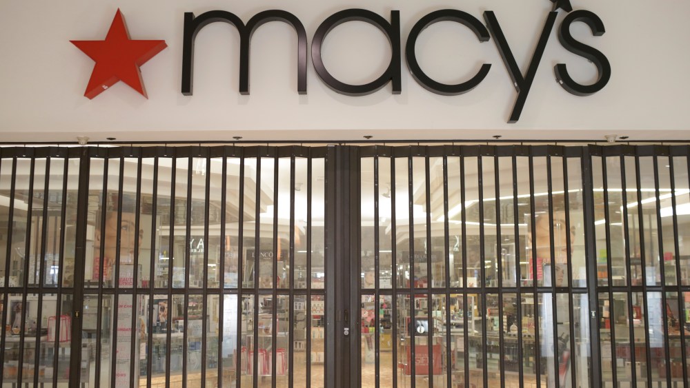 Retail Store Closings on Track to Beat Recession Levels