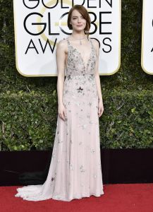 Golden Globes 2017: Emma Stone in Valentino