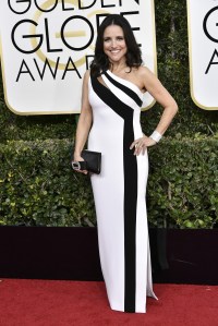 Golden Globes 2017: Julia Louis Dreyfus in Georges Chakra.