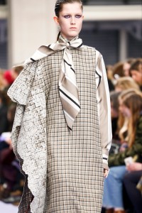Details at Mulberry RTW Fall 2017