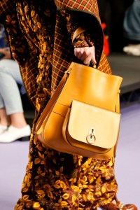 Details at Mulberry RTW Fall 2017