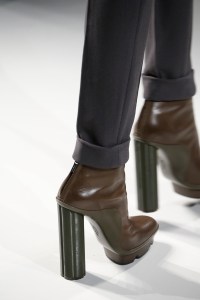Details at Salvatore Ferragamo RTW Fall 2017
