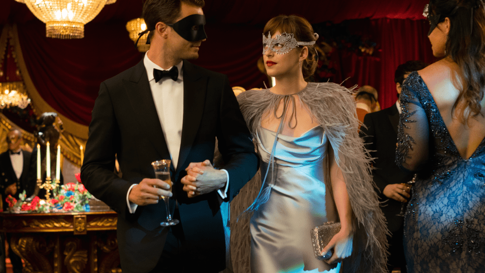 Dakota Johnson Monique Lhuillier Fifty Shades Darker