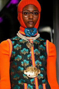 Details at Gucci Fall 2017