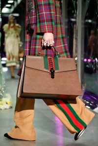 Details at Gucci Fall 2017