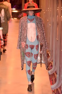 Gucci Fall 2017: Men's and Women's Show