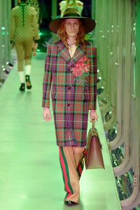 Gucci Fall 2017: Men's and Women's Show