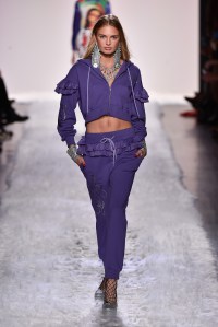 Jeremy Scott RTW Fall 2017