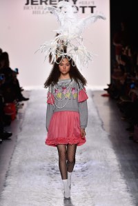 Jeremy Scott RTW Fall 2017