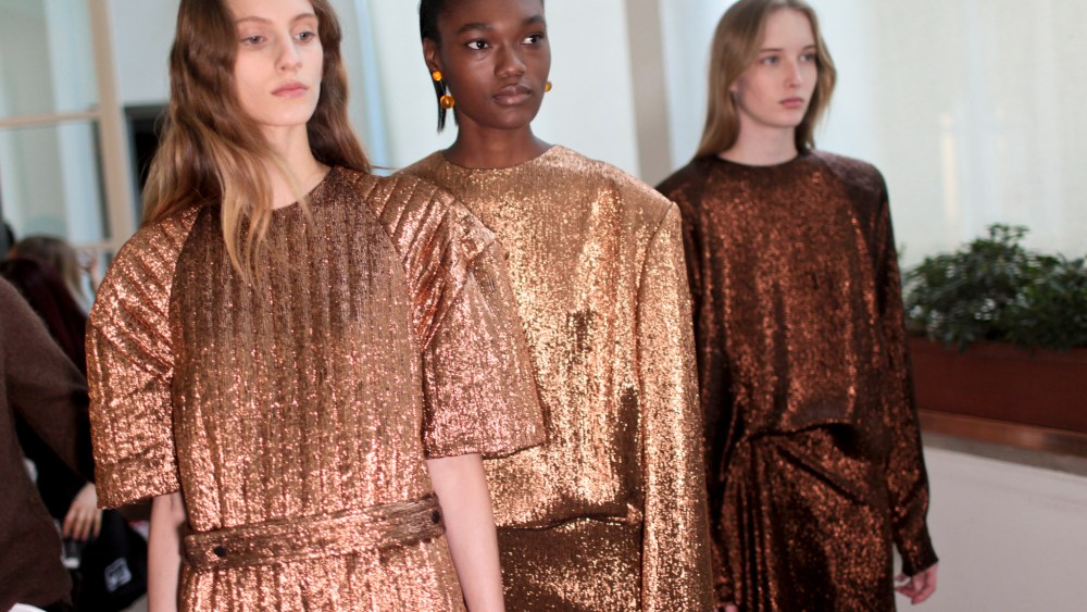 Backstage at Jil Sander RTW Fall 2017