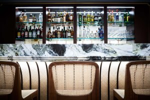 Restaurant: Clover Grill