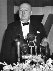 New York, New York: March 15, 1946 Winston Churchill speaks at a banquest in his honor at the Waldorf-Astoria. He said peace in the world depends upon the cooperation of Great Britain and the United States.VARIOUS