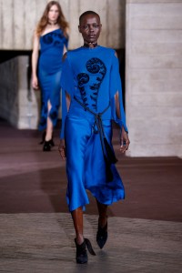 Roland Mouret RTW Fall 2017