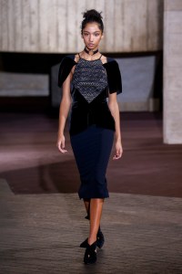 Roland Mouret RTW Fall 2017