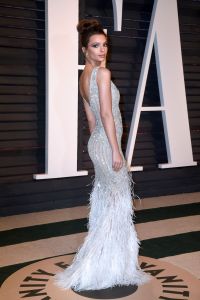 Emily Ratajkowski in Jonathan Simkhai
