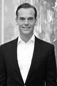 Dr. Timm Golueke   