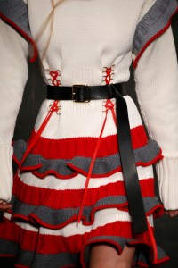 Details at Alexander Mcqueen RTW Fall 2017