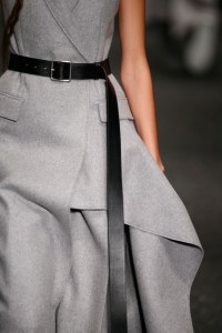 Details at Alexander Mcqueen RTW Fall 2017