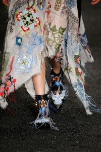 Details at Alexander Mcqueen RTW Fall 2017